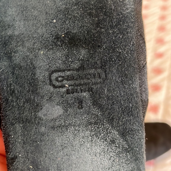 Coach slippers size 8 - Picture 4 of 4